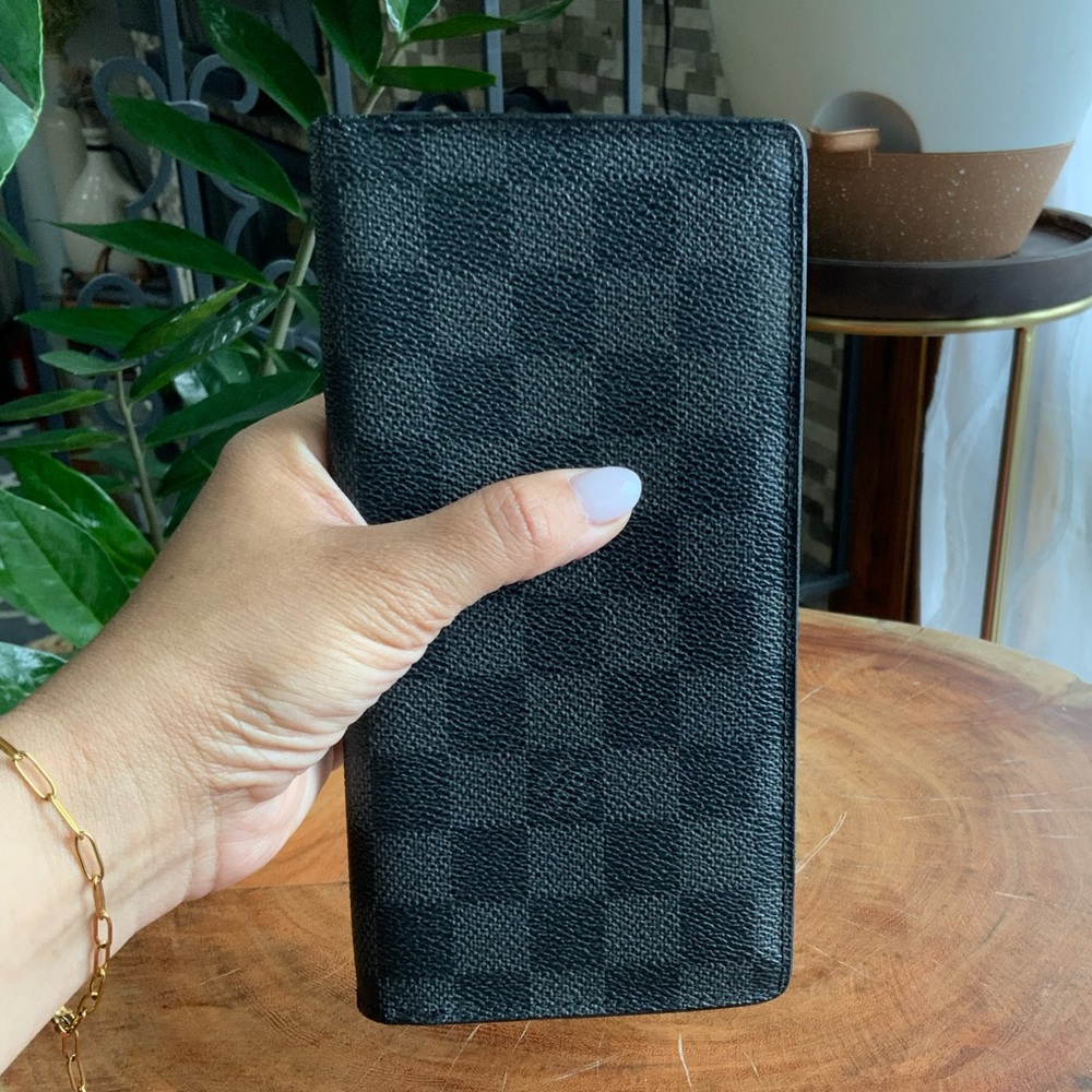 Louis Vuitton Damier Graphite Brazza Wallet Black LV Long Wallet Authenticated